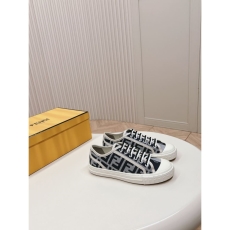 Fendi Low Shoes